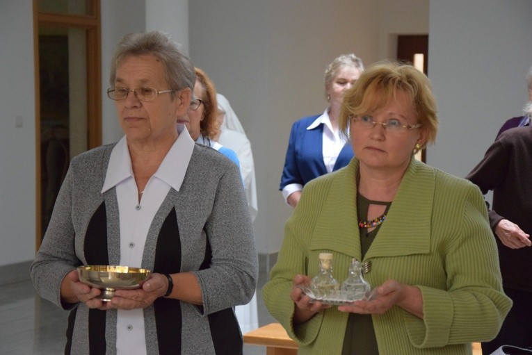 Pielgrzymka absolwentek do Pani Jazłowieckiej