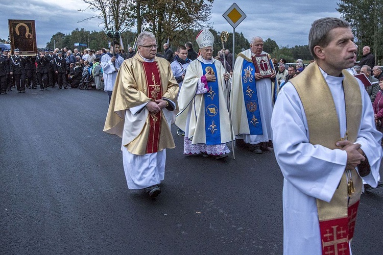 Pozostań nam Mamą w Sulejowie