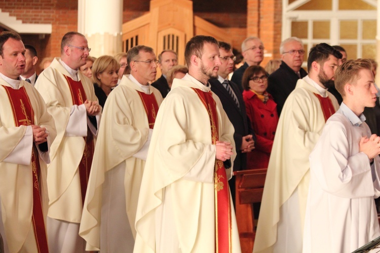 20-lecie Katolickiej Szkoły Podstawowej im. Świetej Rodziny w Olsztynie