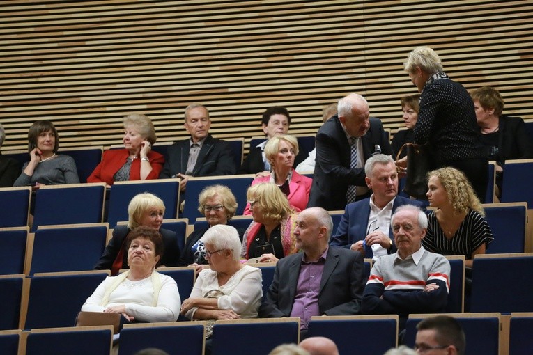 Puellae Orantes w Lusławicach