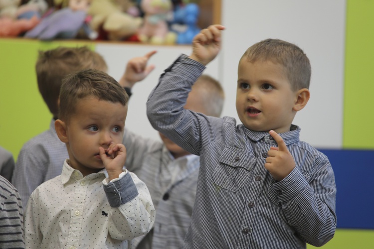 Poświęcenie Przedszkola Parafialnego im. św. Jana Pawła II w Andrychowie