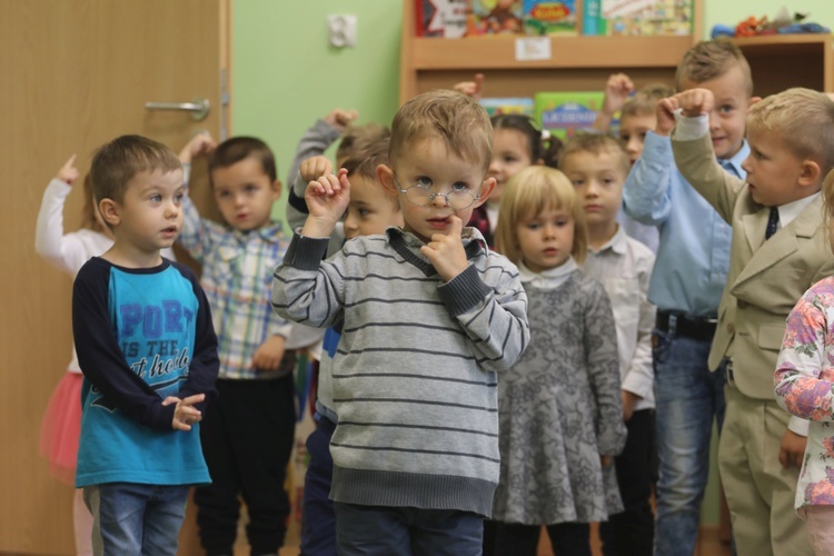 Poświęcenie Przedszkola Parafialnego im. św. Jana Pawła II w Andrychowie