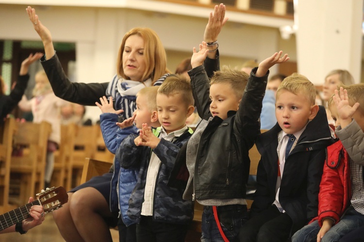 Poświęcenie Przedszkola Parafialnego im. św. Jana Pawła II w Andrychowie