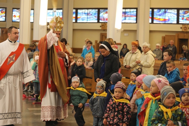 Poświęcenie Przedszkola Parafialnego im. św. Jana Pawła II w Andrychowie