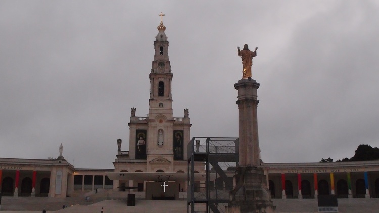 Fatima 100 lat po objawieniu się tam Matki Bożej