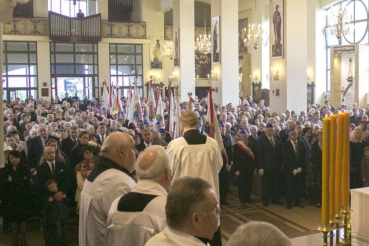 Nowe sanktuarium św. o. Pio na Gocławiu