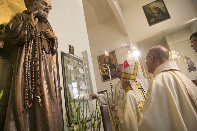 Nowe sanktuarium św. o. Pio na Gocławiu