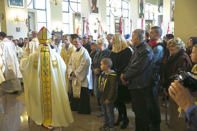 Nowe sanktuarium św. o. Pio na Gocławiu