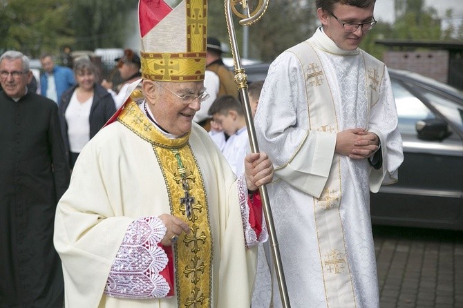 Nowe sanktuarium św. o. Pio na Gocławiu