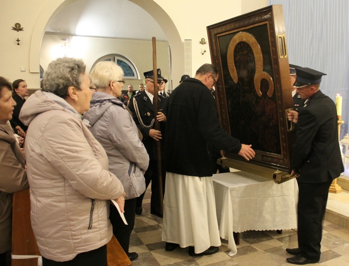 Jasnogórska Pani w parafii w Tłuszczu