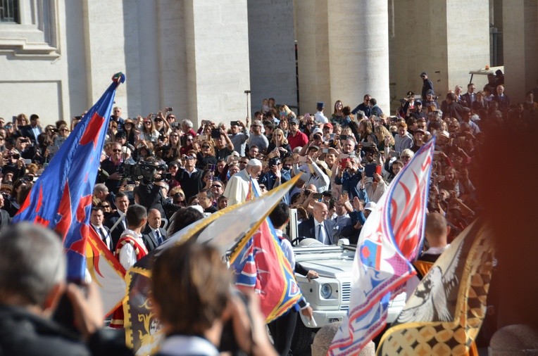 Zdjęcia ze spotkania z papieżem Franciszkiem