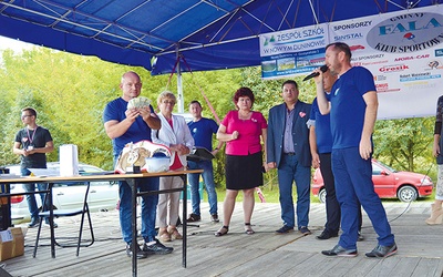 Piknik, zorganizowany na obiektach ZS w Nowym Duninowie, był chyba pierwszą tak szeroko zakrojoną akcją pomocy.