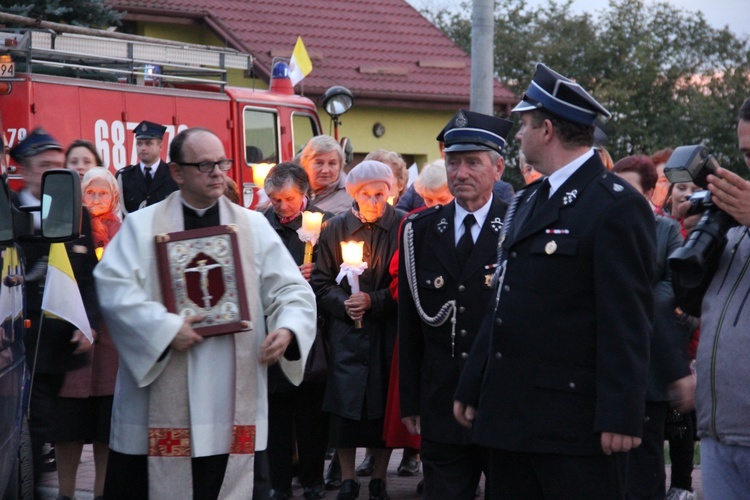 Matka Boża w parafii w Postoliskach