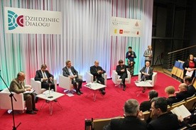 Człowiek 2.0. „Dziedziniec Dialogu” już w październiku