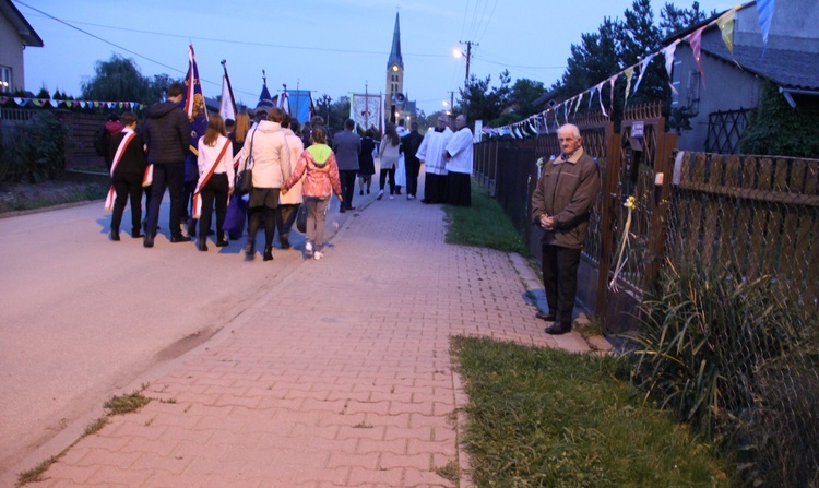 Matka Boża w parafii w Postoliskach