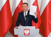 Prezydent Andrzej Duda przedstawił projekty ustaw o Sądzie Najwyższym i Krajowej Radzie Sądownictwa.