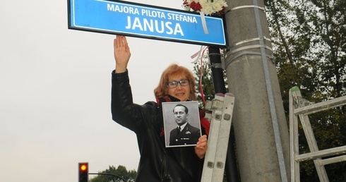 Mała uliczka wielkiego człowieka