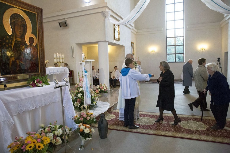 Maryja pozostaje w Miąsem. Chce odwiedzić każdą rodzinę