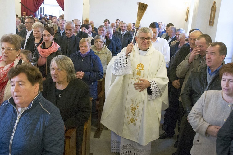 Maryja pozostaje w Miąsem. Chce odwiedzić każdą rodzinę