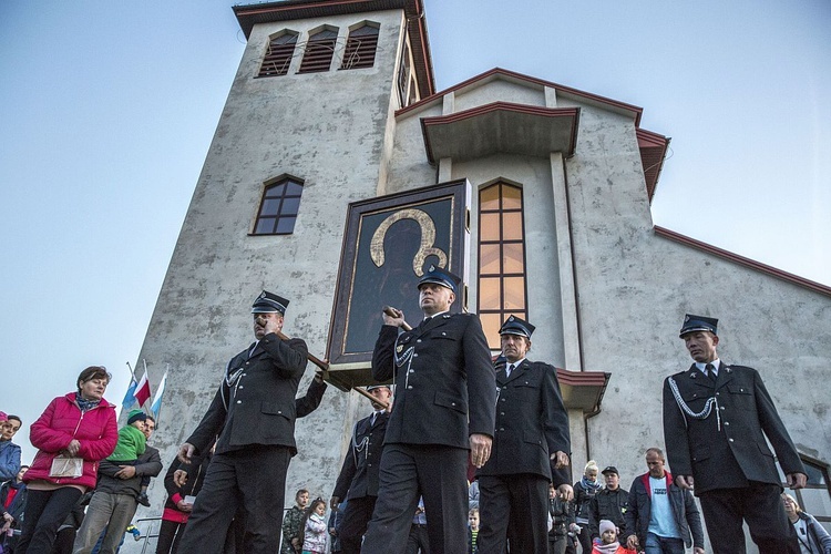 Maryja pozostaje w Miąsem. Chce odwiedzić każdą rodzinę