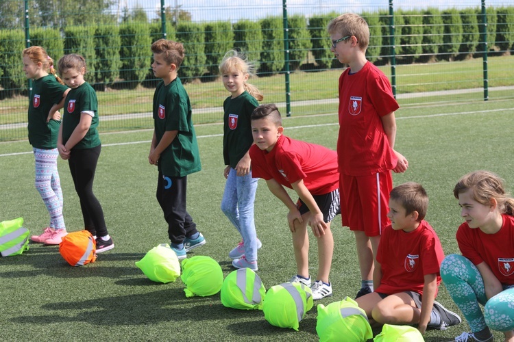 Różańcowa akcja w szkole w Przeciszowie