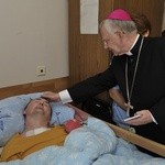 Odwiedziny abp. Marka Jędraszewskiego w Ośrodku Caritas w Zatorze