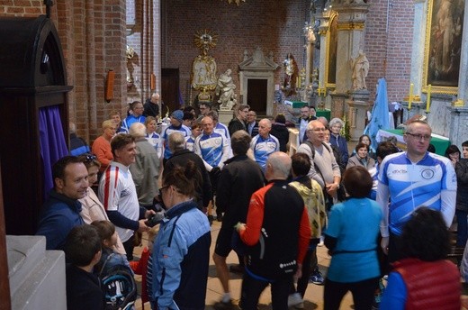 Pielgrzymka rowerzystów do Rud
