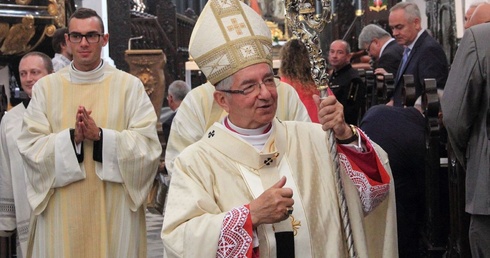 Abp Głódź zaprasza na Dzień Papieski