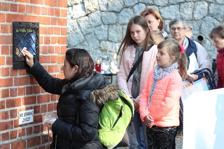 Ogólnopolska inauguracja nowego roku formacyjnego Ruchu Rodzin Nazaretańskich w Gietrzwałdzie