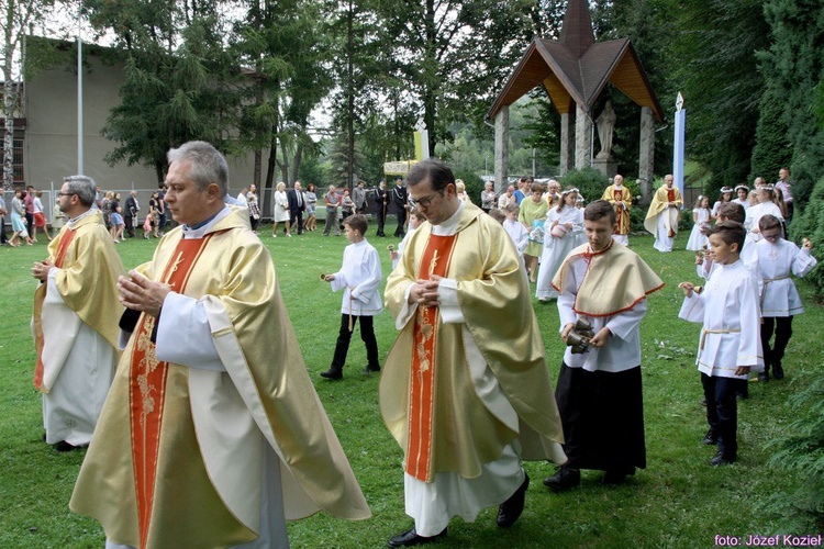 Złoty jubileusz kapłaństwa ks. Eugeniusza Nycza w Porąbce