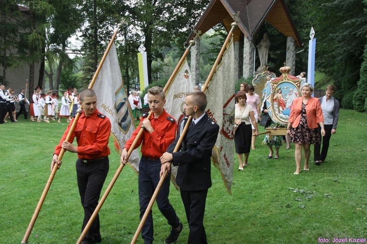 Złoty jubileusz kapłaństwa ks. Eugeniusza Nycza w Porąbce