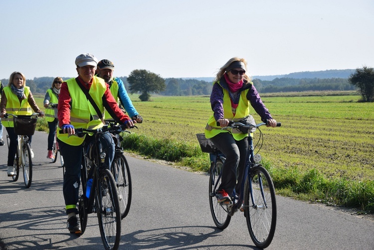 Rowerowa pielgrzymka do Domaniewic