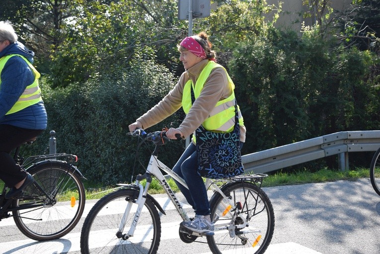 Rowerowa pielgrzymka do Domaniewic