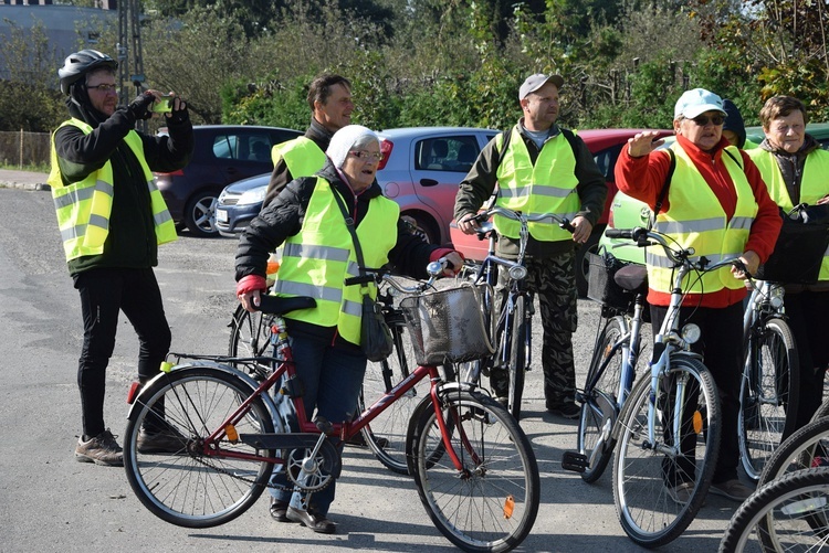 Rowerowa pielgrzymka do Domaniewic