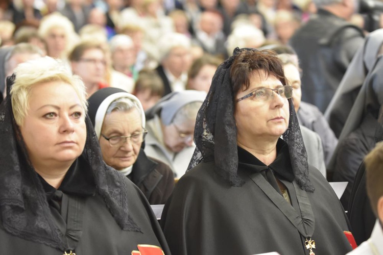 Koronacja fresku Matki Miłosierdzia w Dzierżoniowie