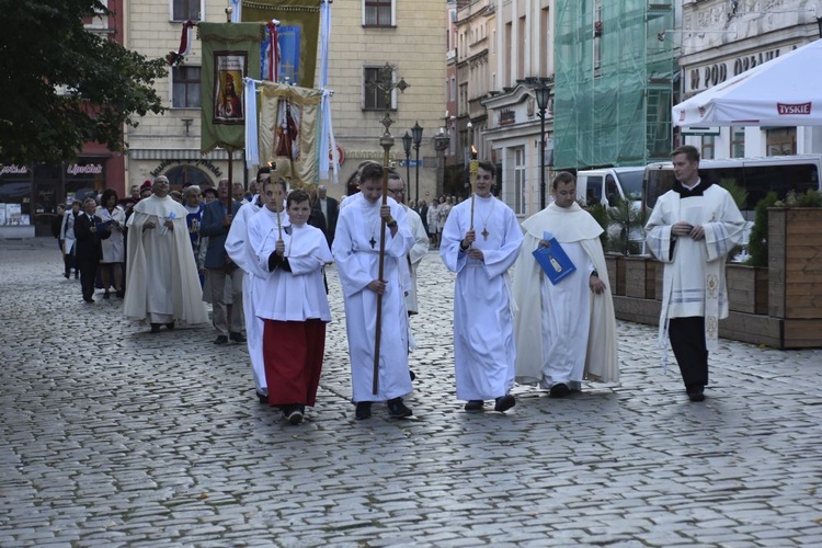 Pani Fatimska u św. Józefa w Świdnicy