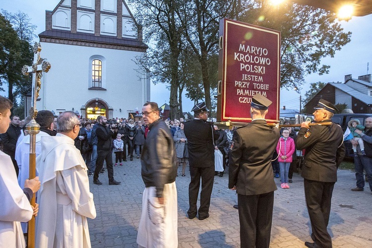 W Stanisławowie jak w Kanie Galilejskiej