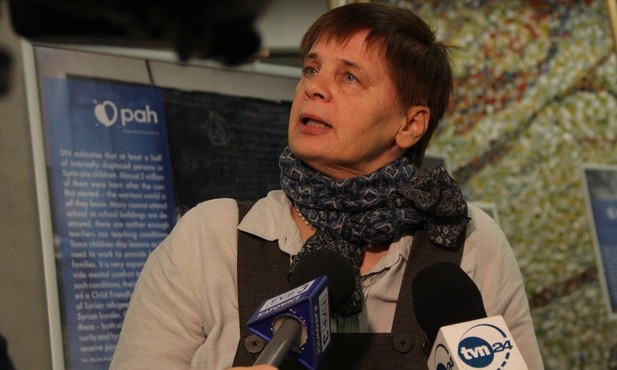 ŚUM: Janina Ochojska doktorem honoris causa 