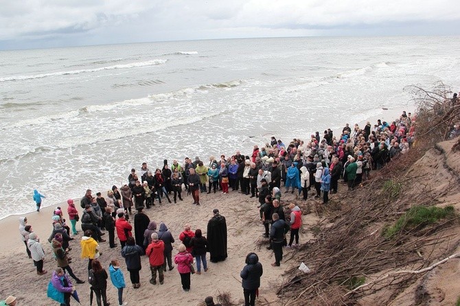 Różaniec do Granic na plaży w Ustce