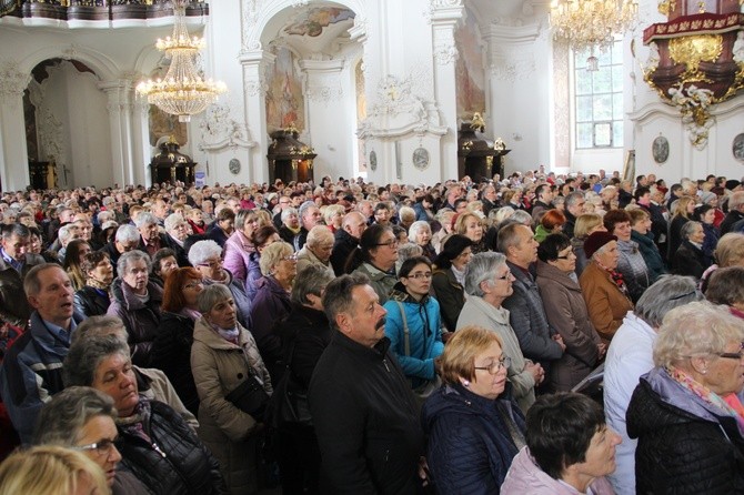 Z różańcem na granice! - diecezja legnicka