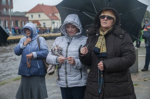 Różaniec do granic w Darłówku cz.3