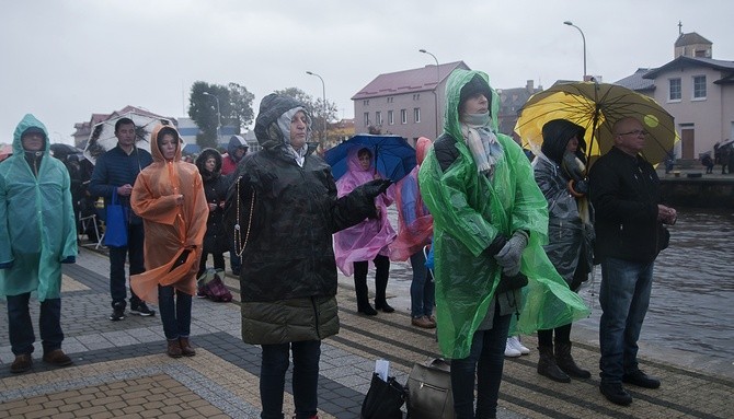 Różaniec do granic w Darłówku cz.3