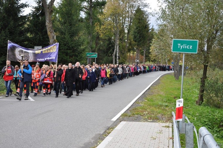 Tylicz i Muszynka - Różaniec do Granic