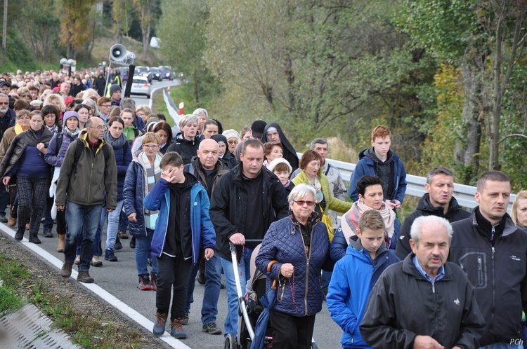 Tylicz i Muszynka - Różaniec do Granic