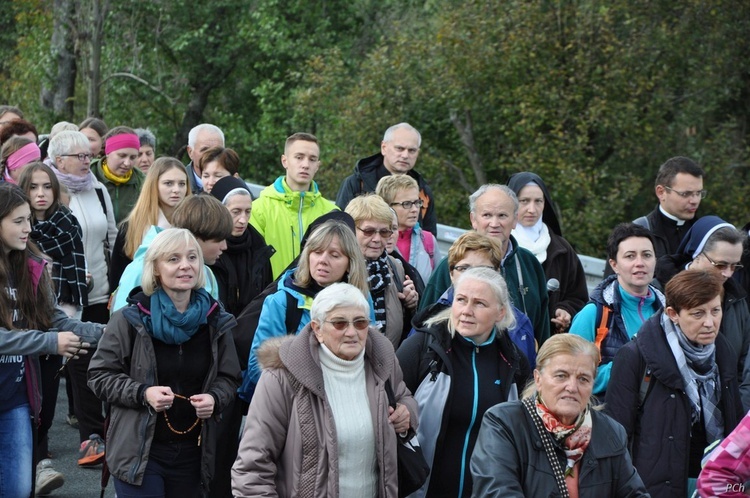 Tylicz i Muszynka - Różaniec do Granic