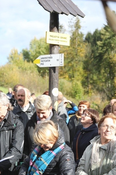 Różaniec do Granic na Trzycatku w Jaworzynce