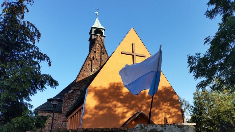 Służby pielgrzymkowe w Małujowicach