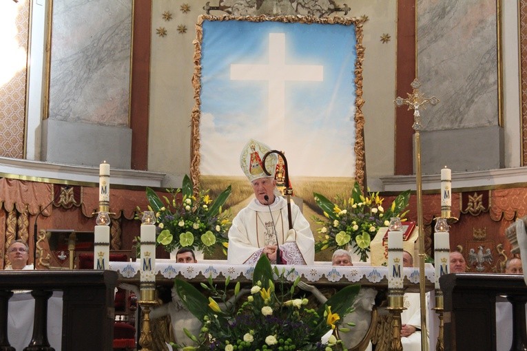 Pielgrzymka, różaniec i córka świętej