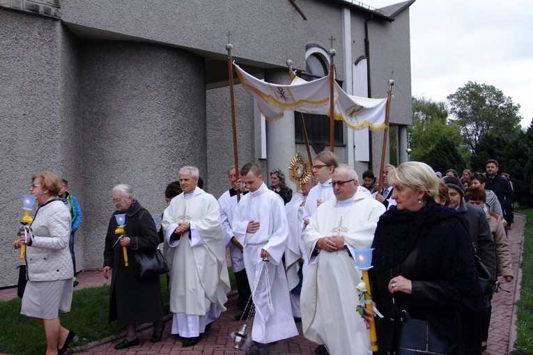 25 lat parafii MB Różańcowej w Krakowie-Piaskach Nowych