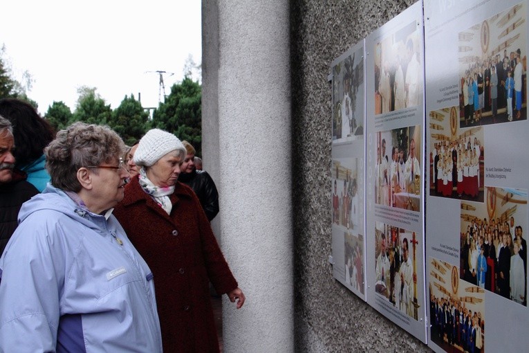 25 lat parafii MB Różańcowej w Krakowie-Piaskach Nowych